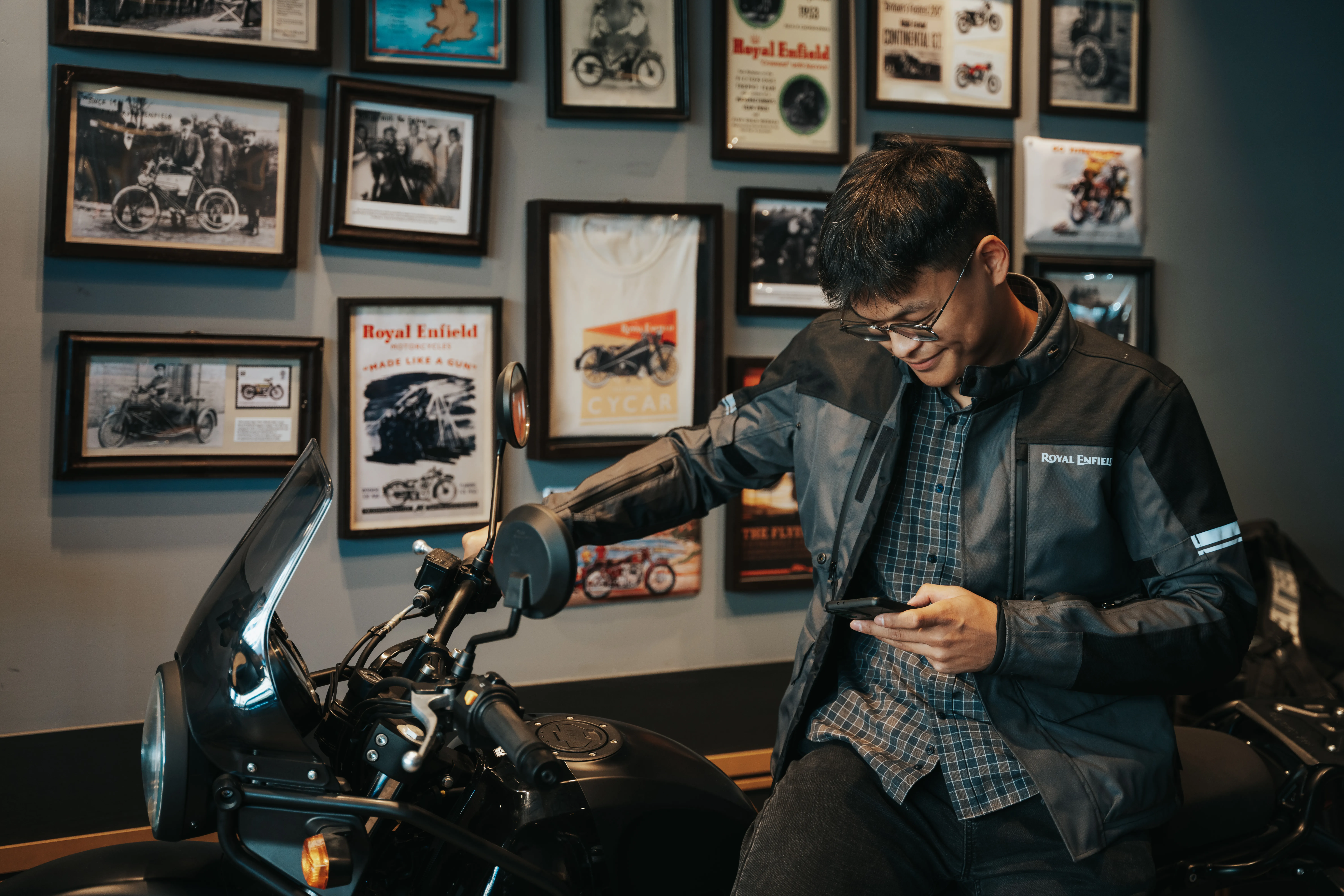 motorcycle loan background